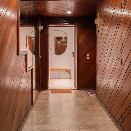 Apartamento Stylish & Spacious Flat Near The By Hostwise Matosinhos (Porto)