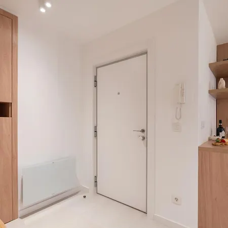 Appartement Hostwise - Stylish & Spacious Flat Near The Matosinhos (Porto)
